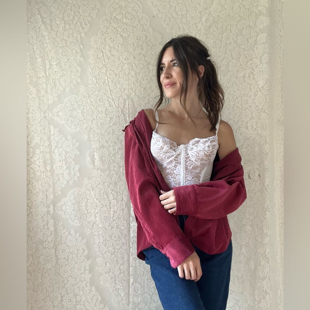 Croft & Barrow Raspberry Red Faux Suede Ribbed Zip-up Lightweight Jacket - Picture 5 of 13